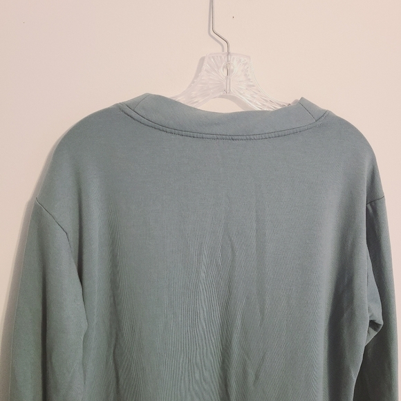 Orvis | Women's Green/Blue V-Neck Dropped Shoulders Sweatshirt (Size XL) - Picture 10 of 12